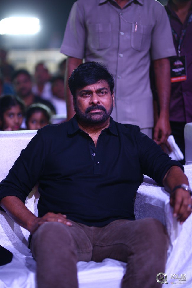 Waltair-Veerayya-Movie-Mega-Mass-Party